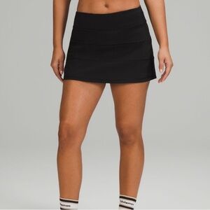 (14) Lululemon pace rival skirt NWT